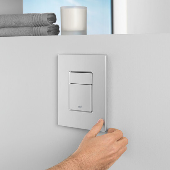 Додаткове фото - Панель змиву для унітаза Grohe Skate Cosmopolitan 38732000